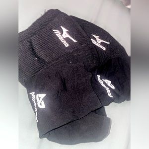 Arm and knee pads for volleyball